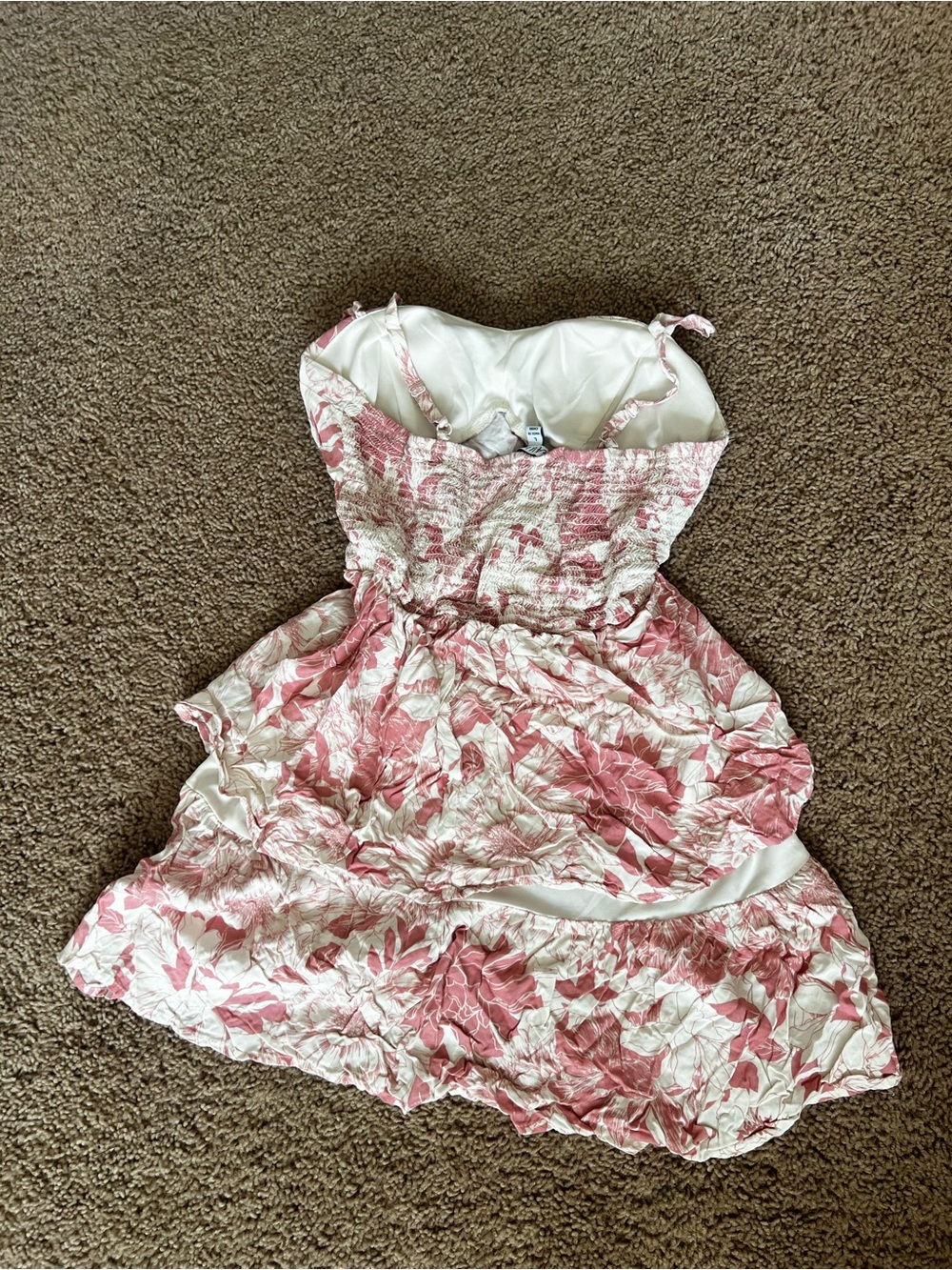 Pink Spring Dress - Picture 2 of 3